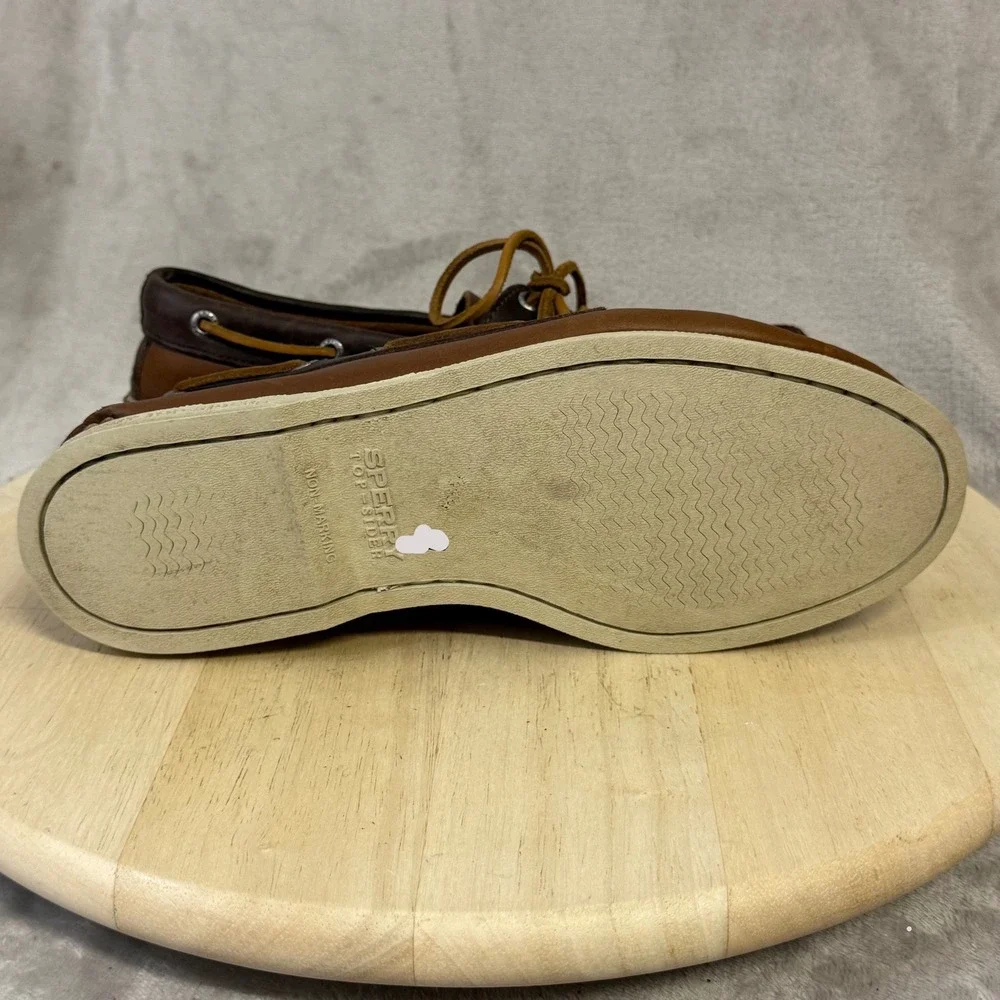 Sperry Top-Sider Mens Authentic Original 2-Eye Brown Leather Boat Shoes Size 9M